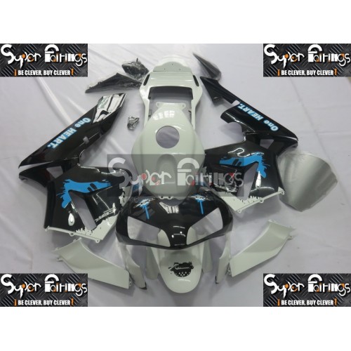 03-04 Honda CBR600RR DESIGN 21