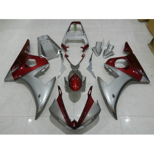 03-05 Yamaha YZF R6 DESIGN 65