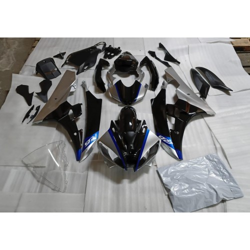06-07 Yamaha YZF R6 DESIGN 144